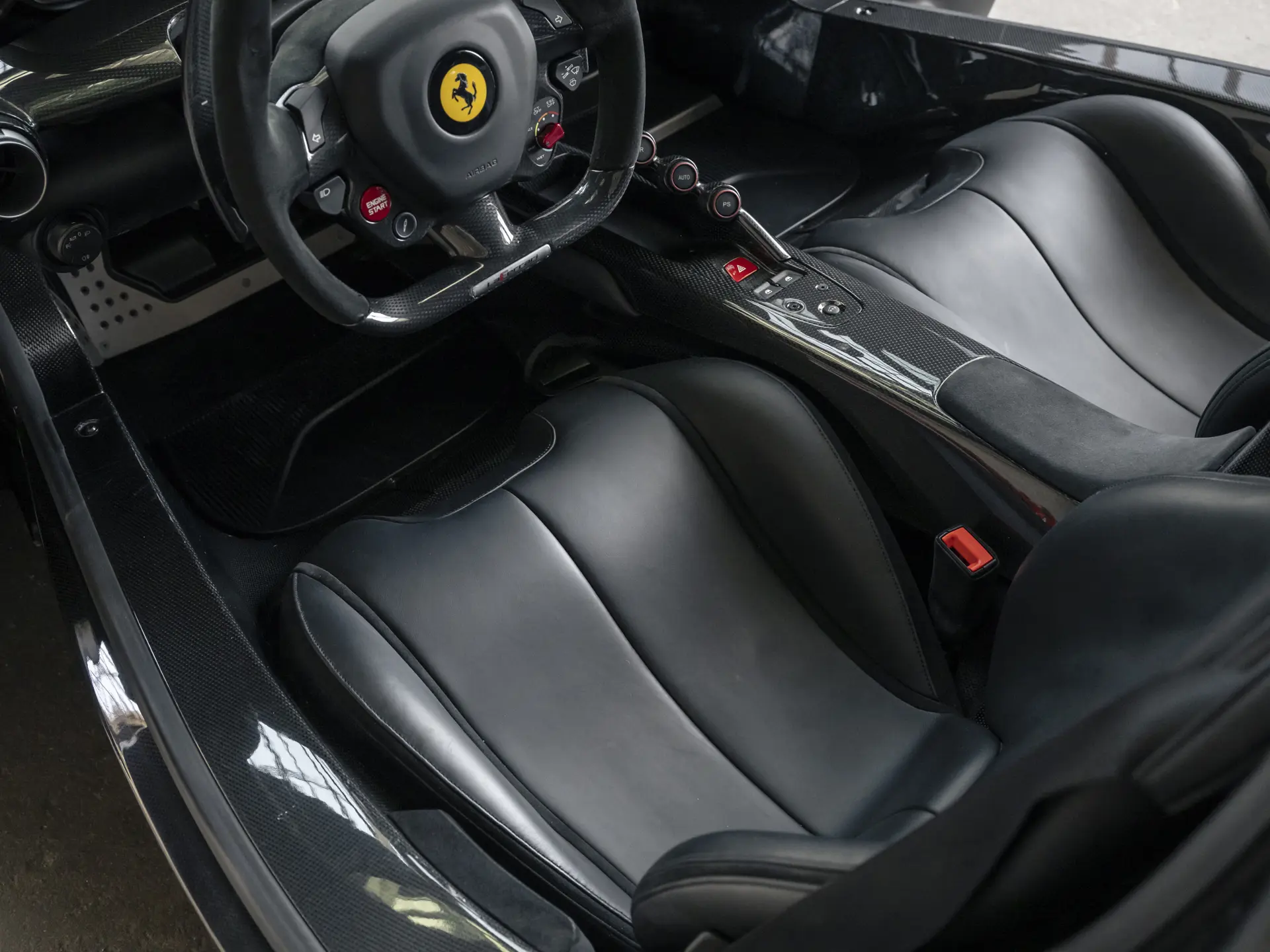 2015 Ferrari LaFerrari - imagen 11
