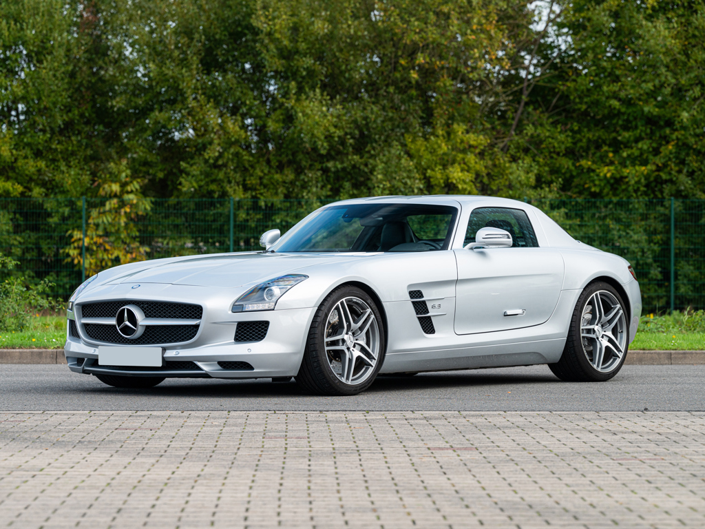2013 Mercedes-Benz SLS AMG Coupé