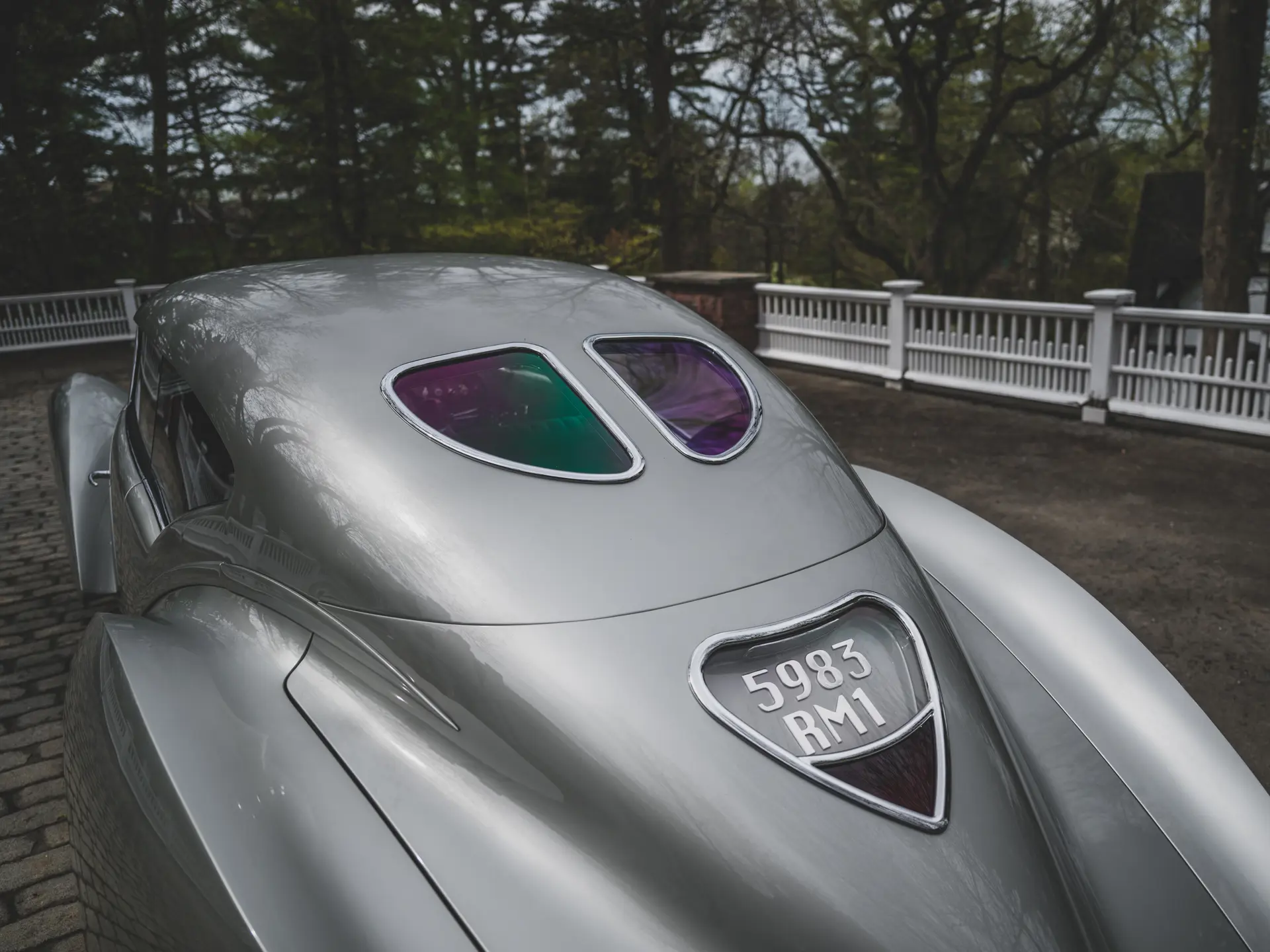 https://cdn.rmsothebys.com/a/c/f/5/f/9/acf5f957191eee69e1bafe0d41f67670f2621a54.webp