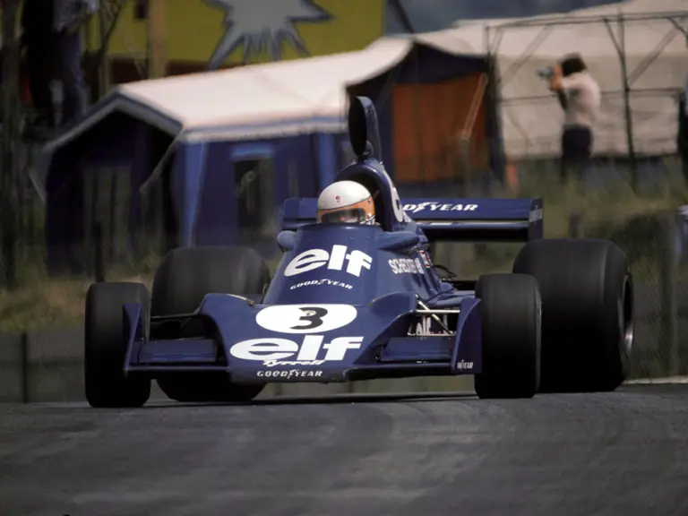 Racing at his home Grand Prix, Jody Scheckter put on a performance at Kyalami in March, 1976, climbing from 12th to finish 4th.