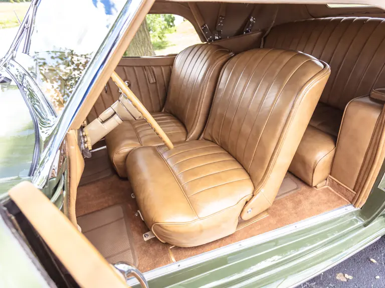 1941 Packard Darrin | RM Sotheby's | Photo: Teddy Pieper - @vconceptsllc