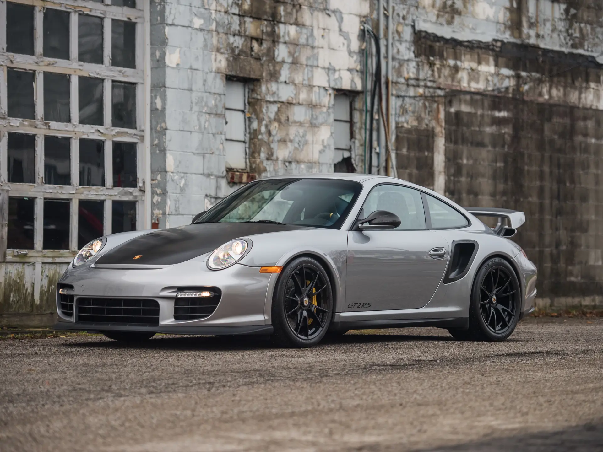 【ソウエイカタログ】911 GT2 RS 2018 Porsche 911 GT2 RS Specs Review (515 kW / 700 PS / 691