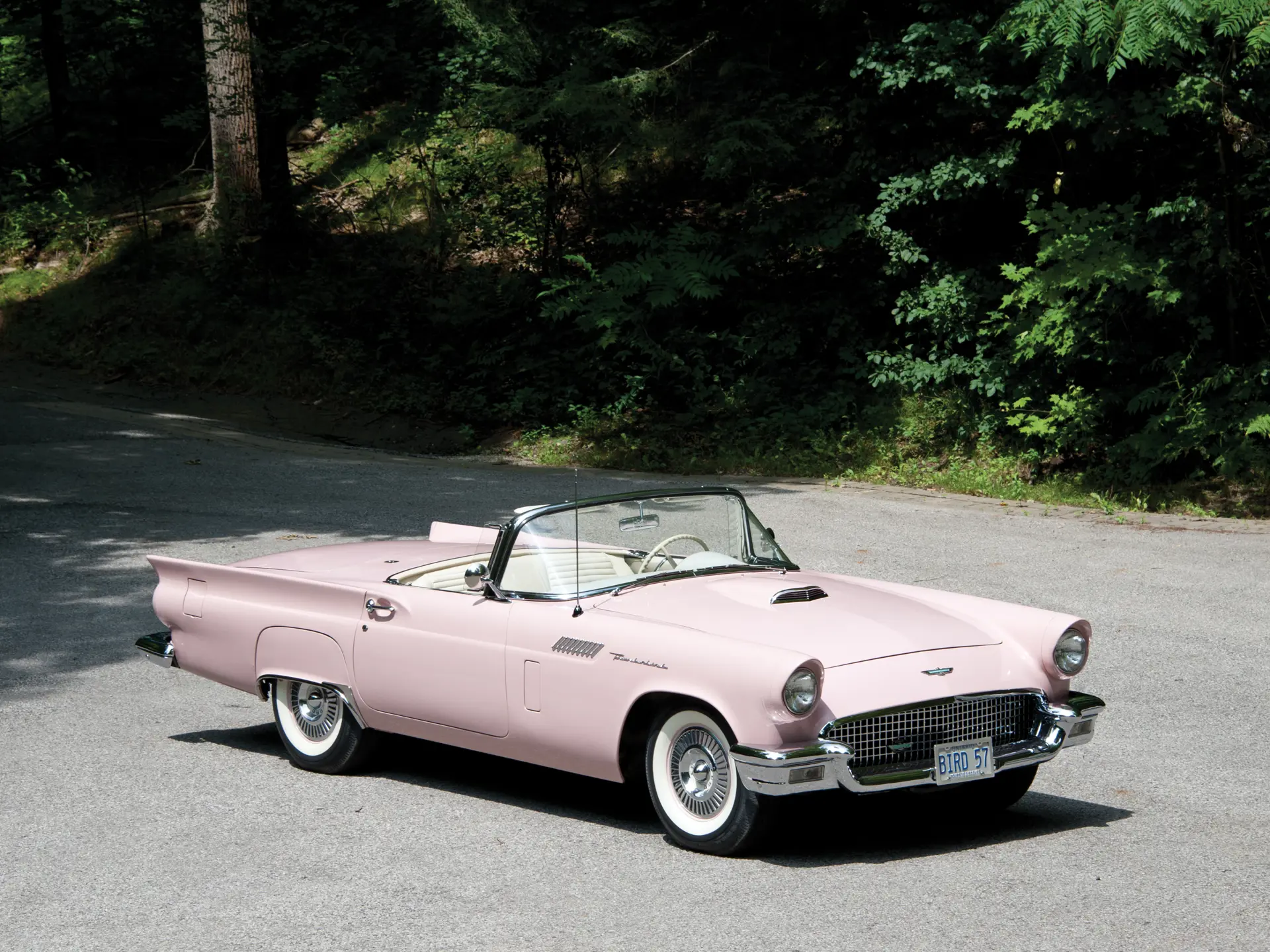 1957 Ford Thunderbird | Hershey 2014 | RM Sotheby's