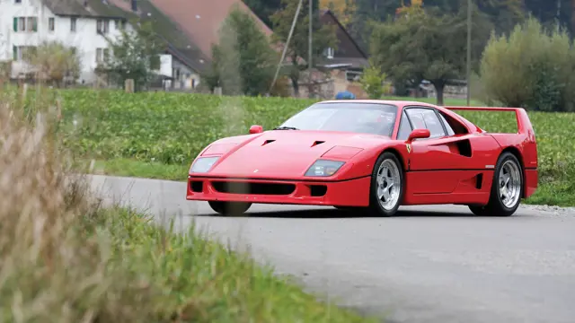 Aページ　F40 Bonhams Cars : 1992 Ferrari F40 Berlinetta Chassis no