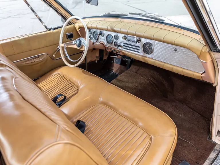 1958 Packard Hawk | Photo: Teddy Pieper - @vconceptsllc