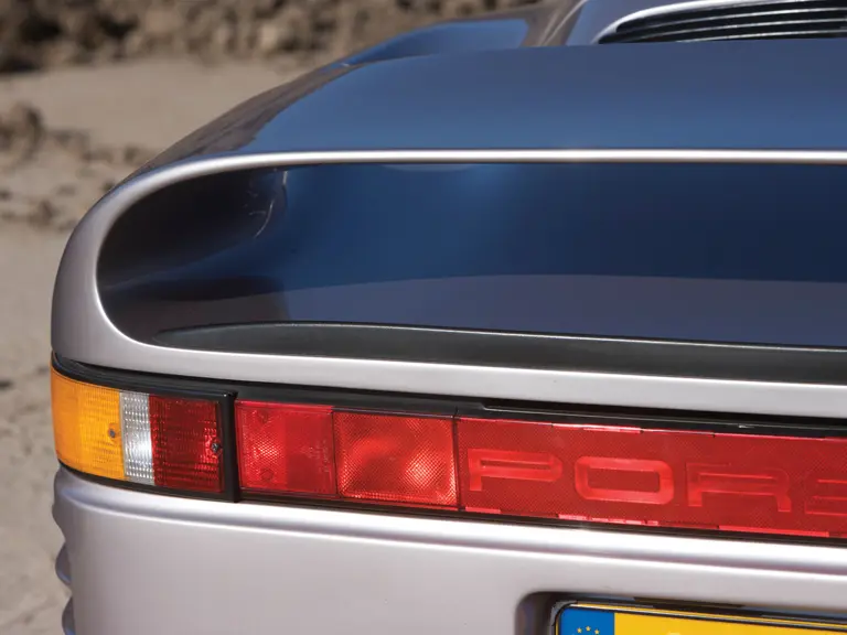 959