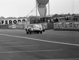 Chassis no. 5893 at the 1965 24 Hours of Le Mans.