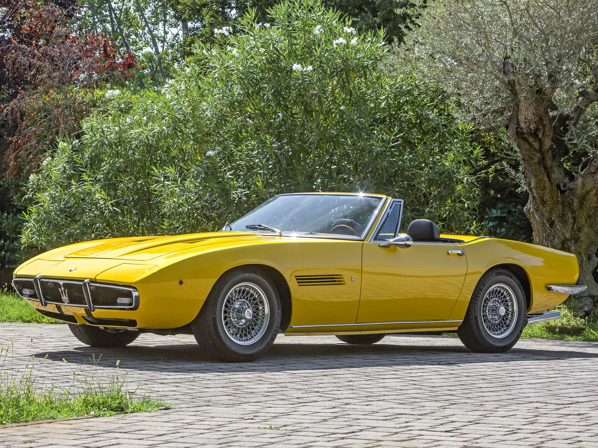 シビエ 1970 Maserati Ghibli 4.7 Spyder by Ghia | Paris 2018 | RM