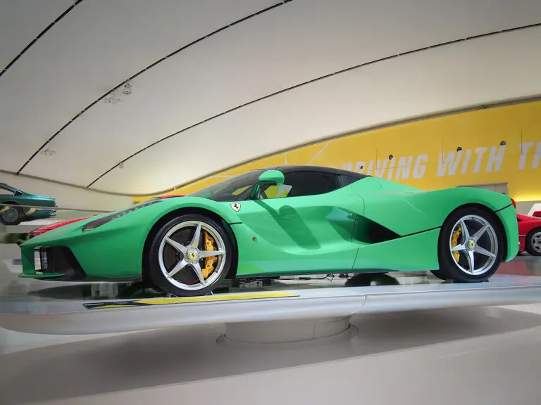 While in the ownership of Jamiroquai musician Jay Kay, the LaFerrari formed part of the Ferrari Museum’s “Driving With the Stars” exhibition.