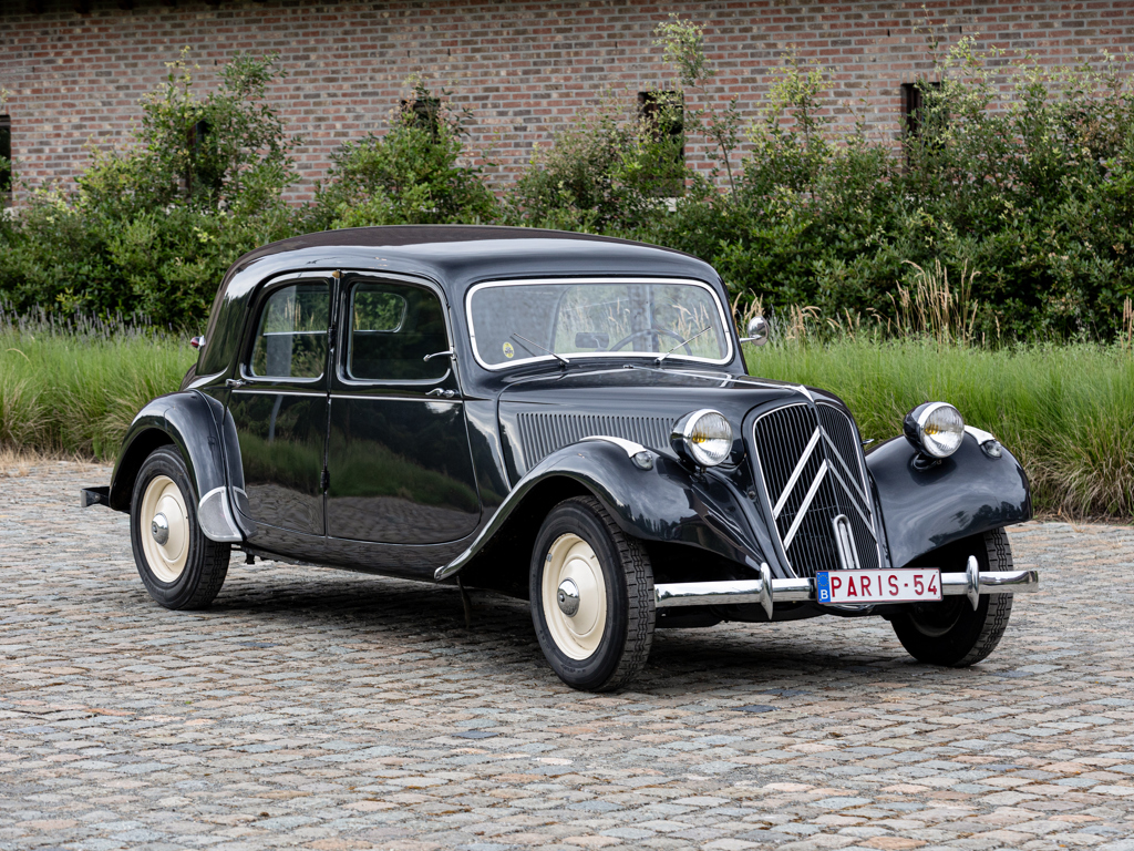 1954 Citroën Traction Avant 11B Sal...