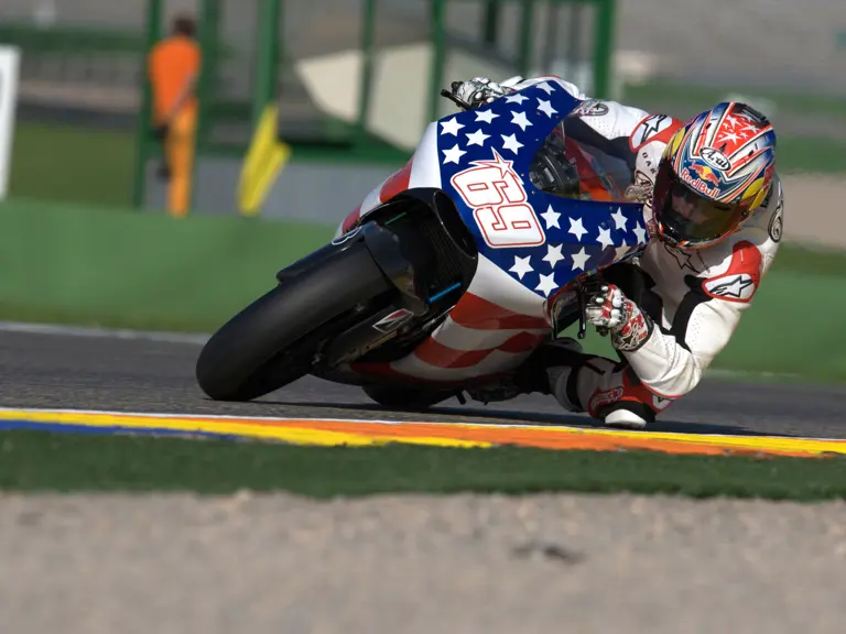 MOTORSPORT - MOTOGP 2009 - VALENCIA TESTING - SPAIN - 27/10/2008 - PHOTO: STUDIO MILAGRO / DPPI - N°69 - NICKY HAYDEN (USA) - DUCATI DESMOSEDICI GP9 - DUCATI MARLBORO TEAM - ACTION