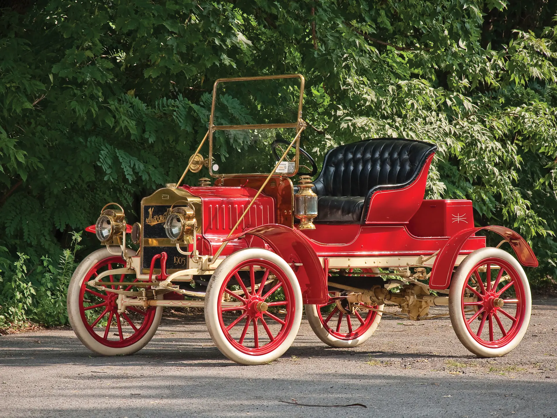 MODELCARS IN THE WORLD 1900-1985 写真集 本）MODELCARS IN THE WORLD 1900-1985 世界のミニカー 全832