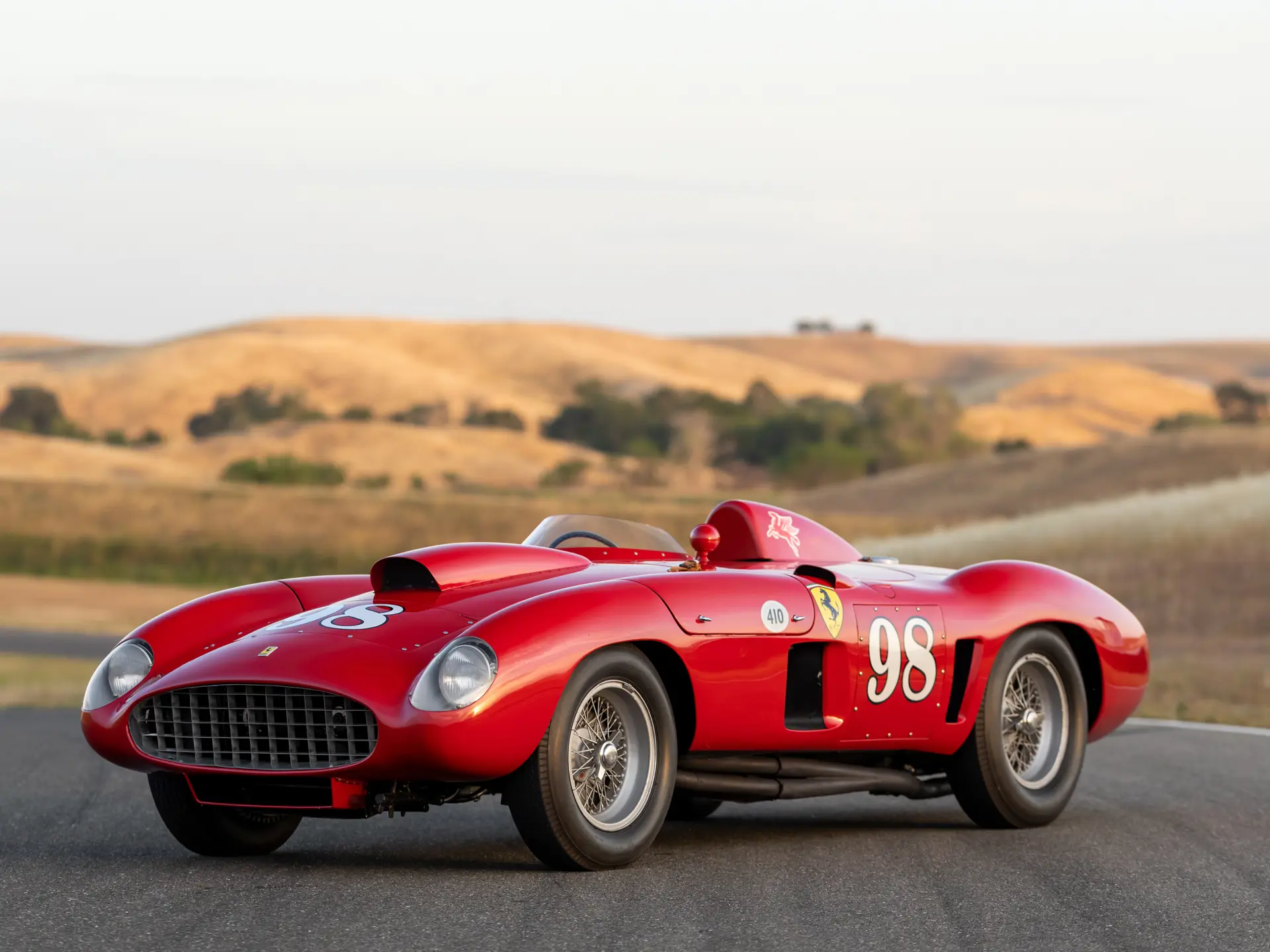 Scuderia Ferrari スクーデリア フェラーリ♪ROSSO RACE 1955 Ferrari 410 Sport Spider by Scaglietti | Monterey 2022 | RM