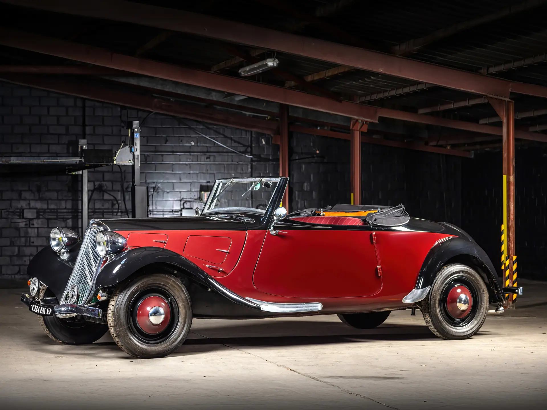 1934 Citroën 7B Traction Avant Cabriolet | Paris 2025 | RM