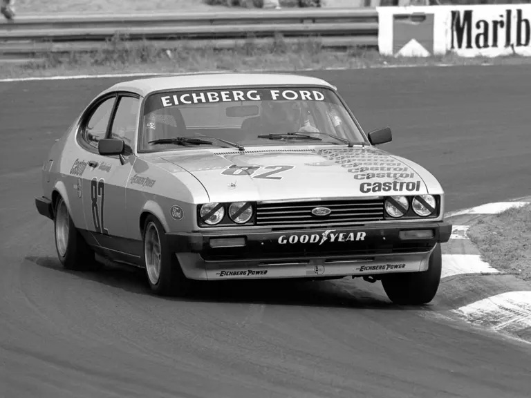 The Ford takes on Circuit Zolder while competing under the Eichberg Racing banner.