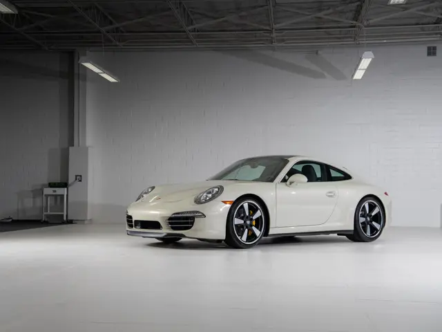 2014 Porsche 911 50th Anniversary Coupe | The White Collection