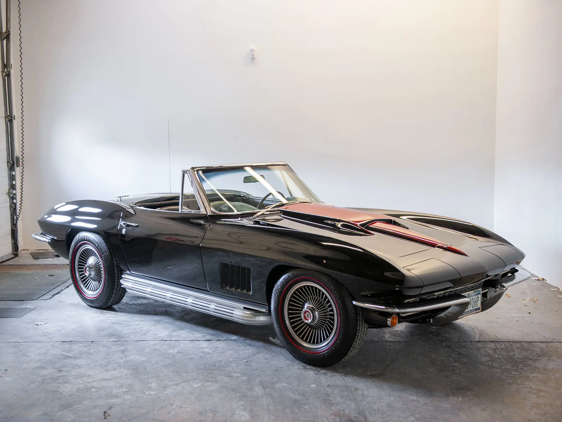 1967 Chevrolet Corvette Sting Ray 427/390 Convertible | Driving