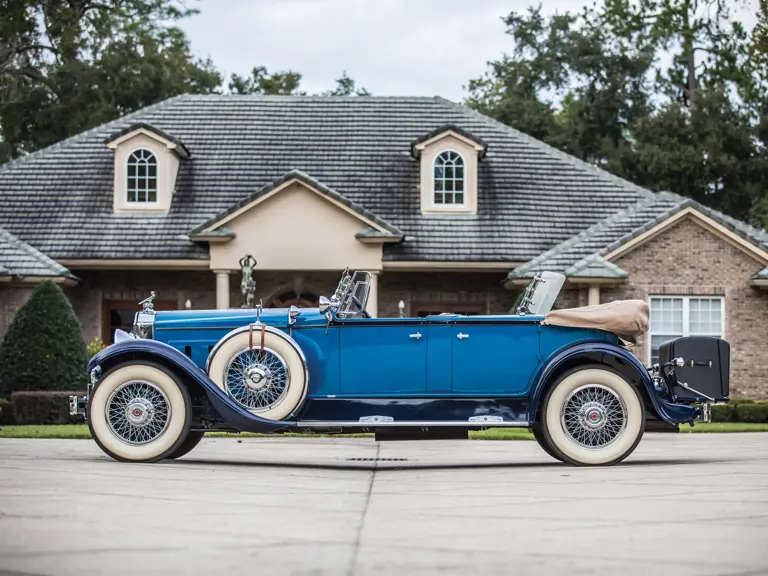 Auction Lot  Photography by Deremer Studios LLC