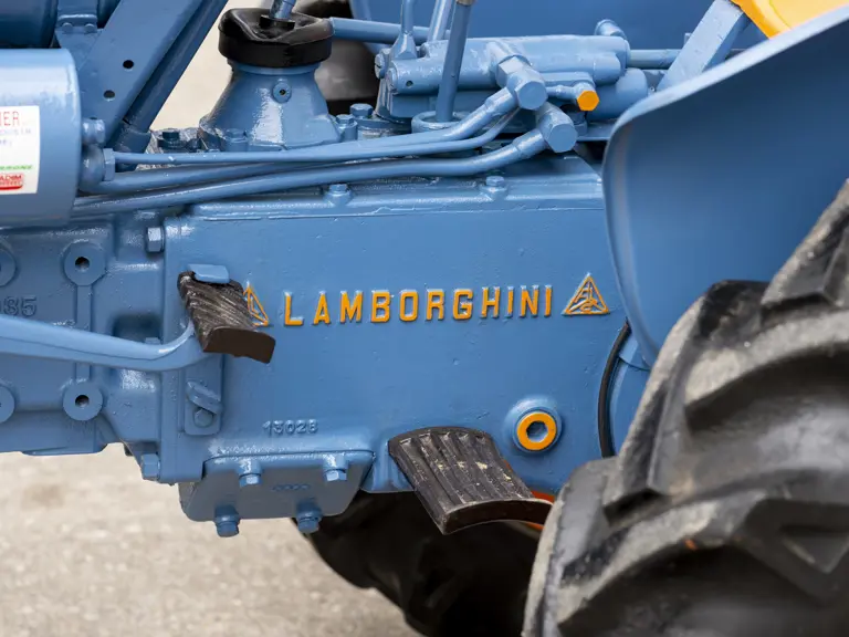 LAMBORGHINI TRACTOR