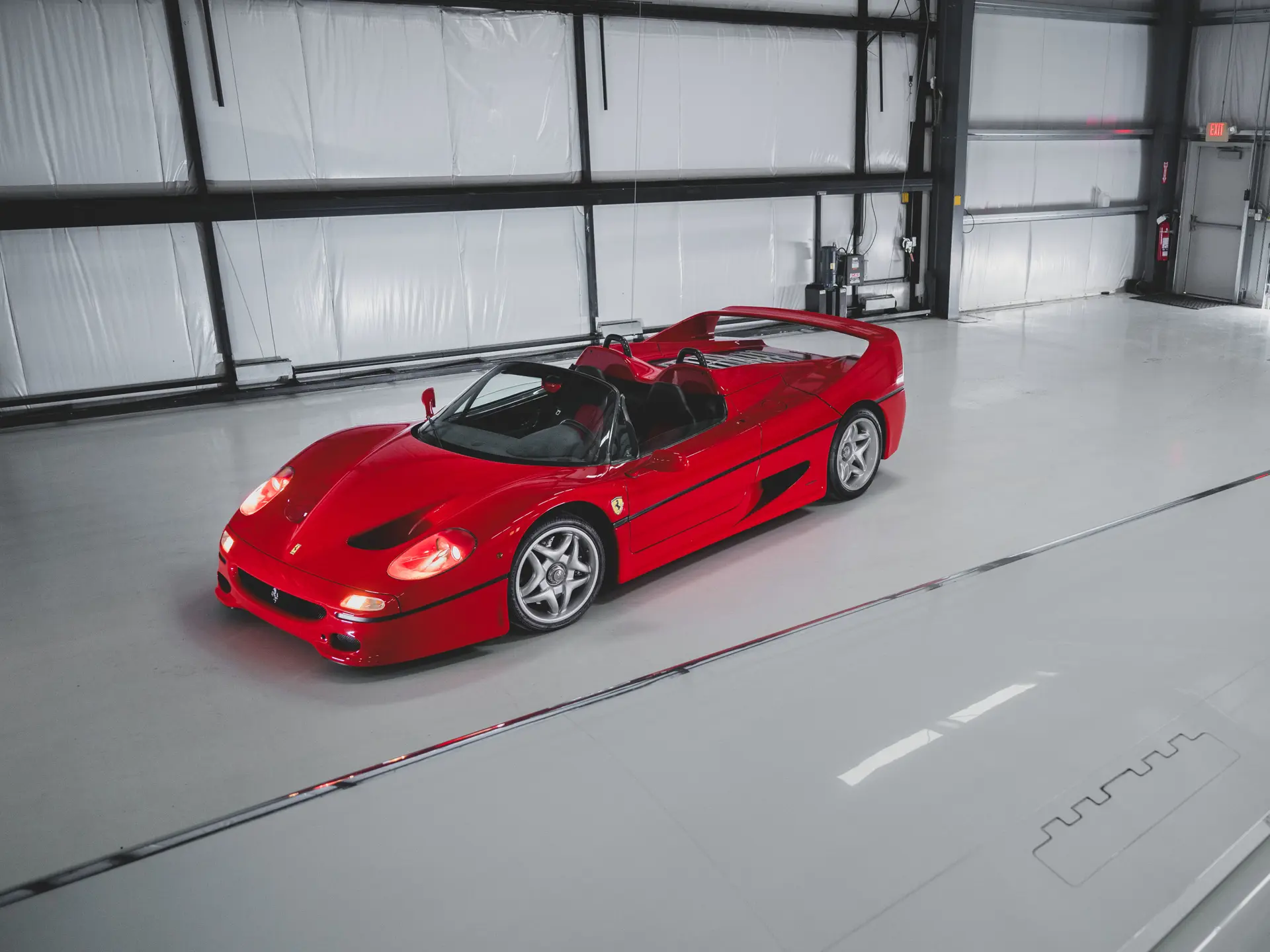 1996 Ferrari F50 | Miami 2025 | RM Sotheby's