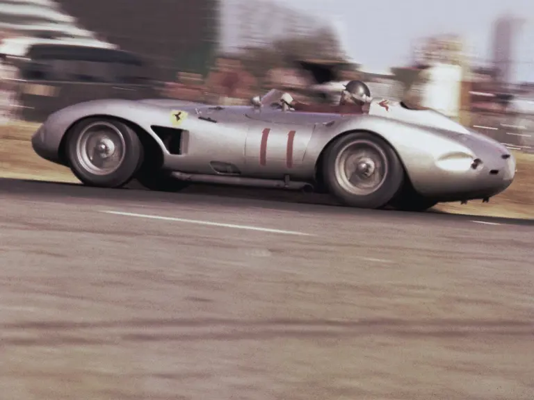 Richie Ginther behind the wheel of chassis no. 0680 MDTR at the Santa Barbara Road Races, 1958.