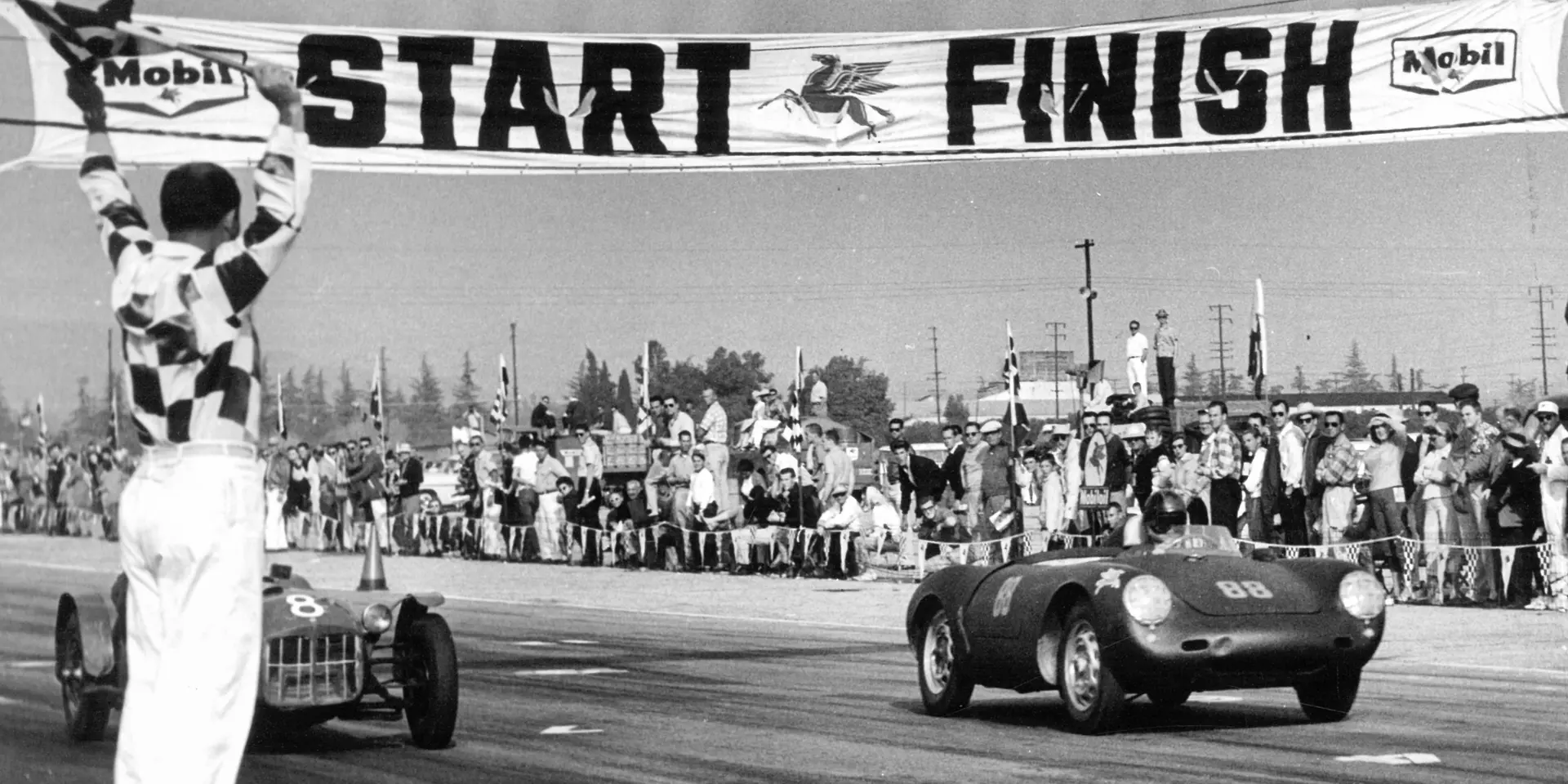 McAfee kicks off the 1958 season by steering chassis 550A-0116 to victory at Pomona.