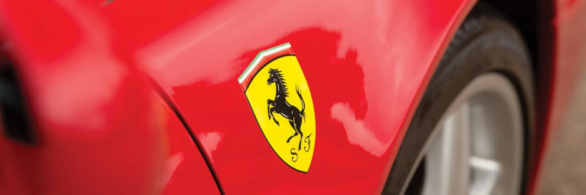 1993 Ferrari 512 TR offered at RM Sothebys The Sáragga Collection live auction 2019