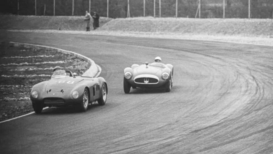 Chassis 0406 MD with Benzoni behind the wheel at the Trofeo Bruno e Fofi Vigorelli in Monza, March 1956.