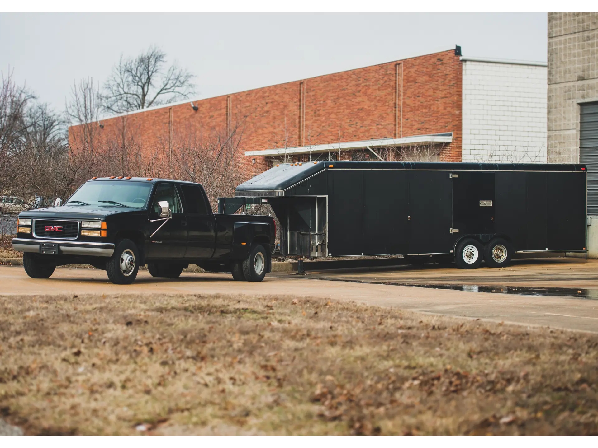 1GTHC33JXXF030484