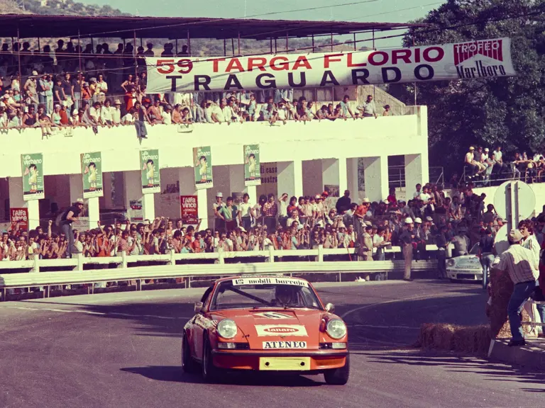 The RS 2.7 as seen during the 1975 Targa Florio, where it finished 16th overall and 8th in class. The RS 2.7 as seen during the 1975 Targa Florio, where it finished 16th overall and 8th in class.