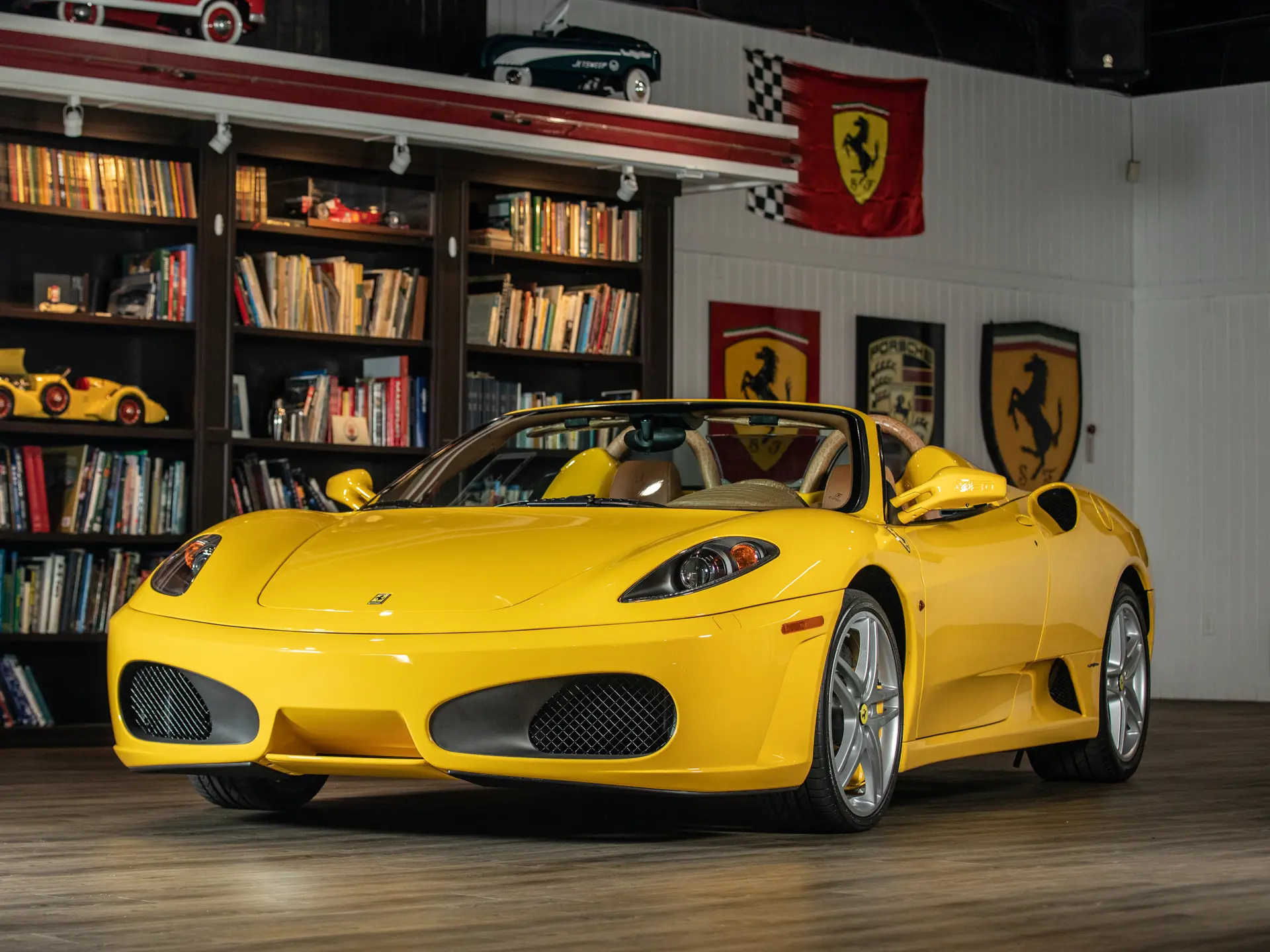 【希少】フェラーリ 360 Spider、F430SPIDER 1/18 楽天市場】BBR 1/18 ミニカー ダイキャストモデル 2009年モデル