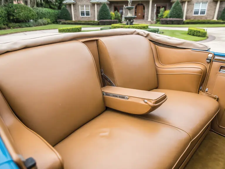Auction Lot  Photography by Deremer Studios LLC