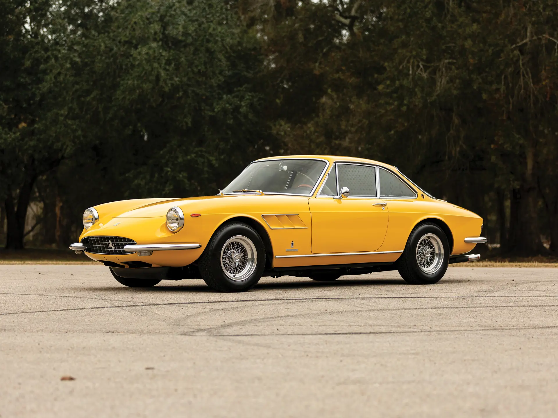 ミニカー ART MODEL Ferrari 330 GTC Yellow 1968 Ferrari 330 GTC by Pininfarina | Arizona 2019 | RM Sotheby's