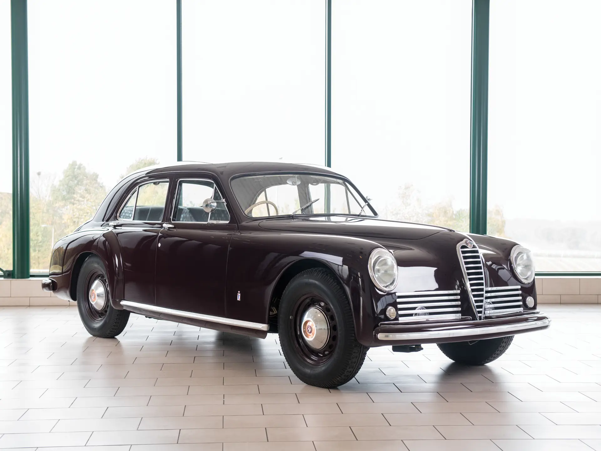 Alfa Romeo 6C 2500 Turismo Berlina 1950 Marron – Miniature Matrix 1/43, Neuve