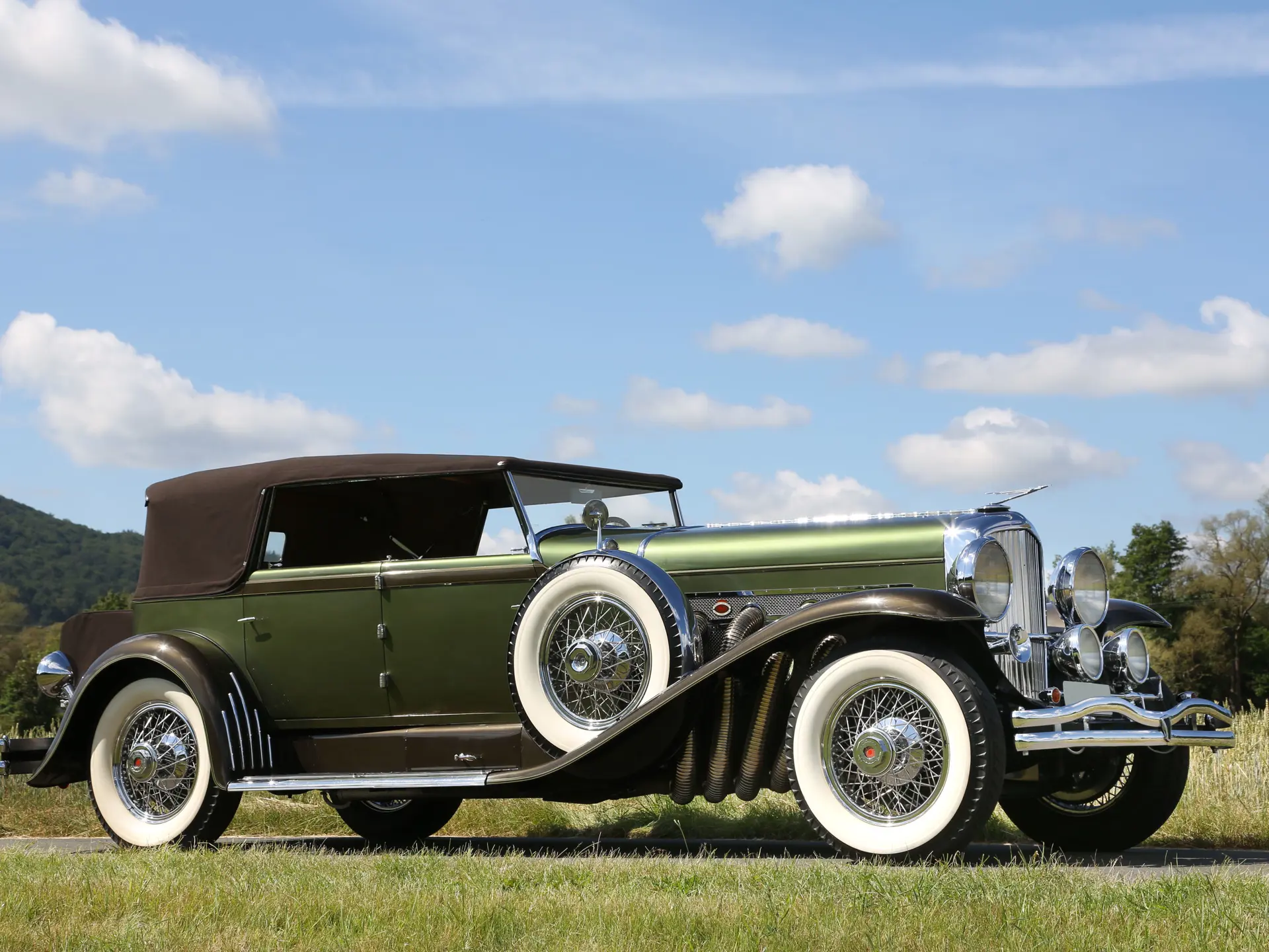 1929 Duesenberg Model SJ Convertible Sedan by Murphy | SHIFT