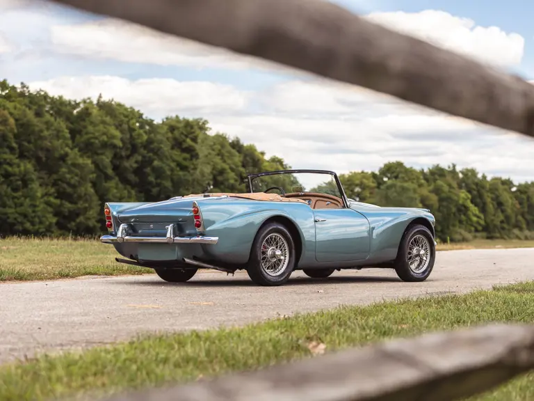 1963 Daimler SP250 Conv | RM Sotheby's | Photo: Teddy Pieper - @vconceptsllc