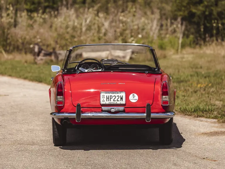 1963 Alfa Romeo 2600 Spider | RM Sotheby's | Photo: @vconceptsllc | Teddy Pieper