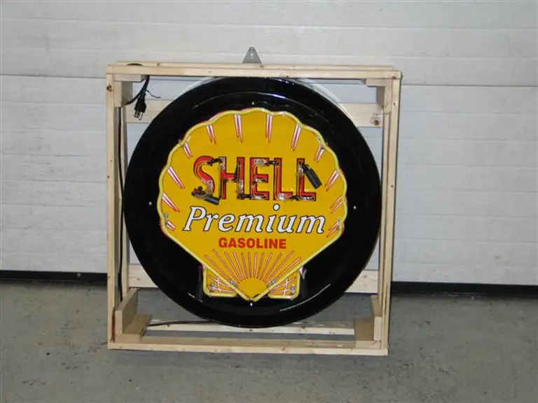 Neon Shell sign. | The Florida Collector Car Auction 2006 | RM Sotheby's