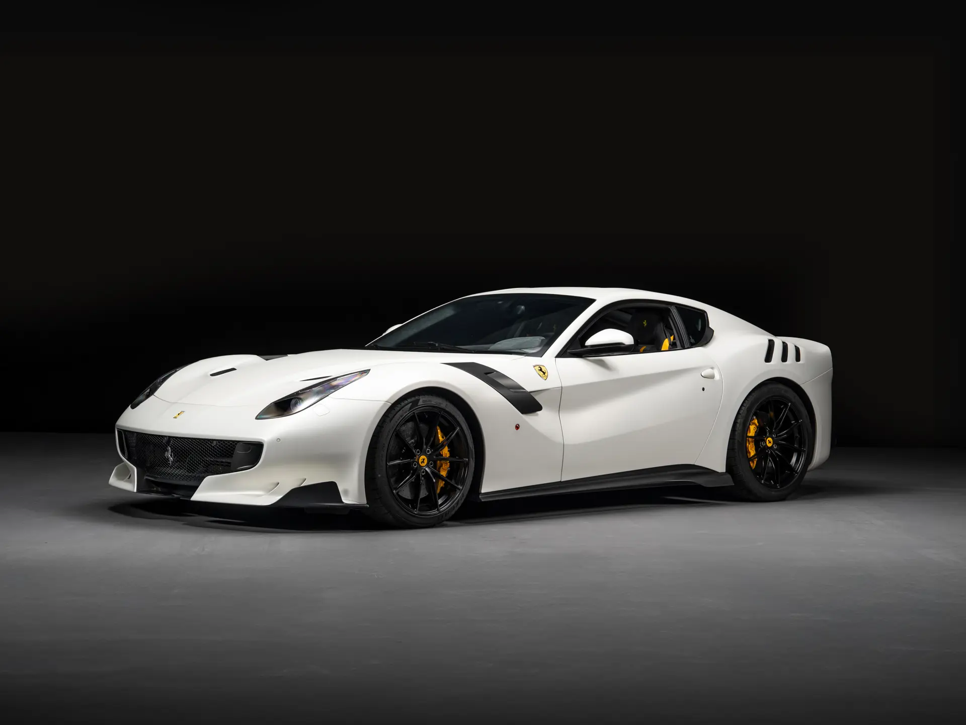 Ferrari F12tdf ホワイト　フルセット cc657afd9c567bb5067f75120529e0