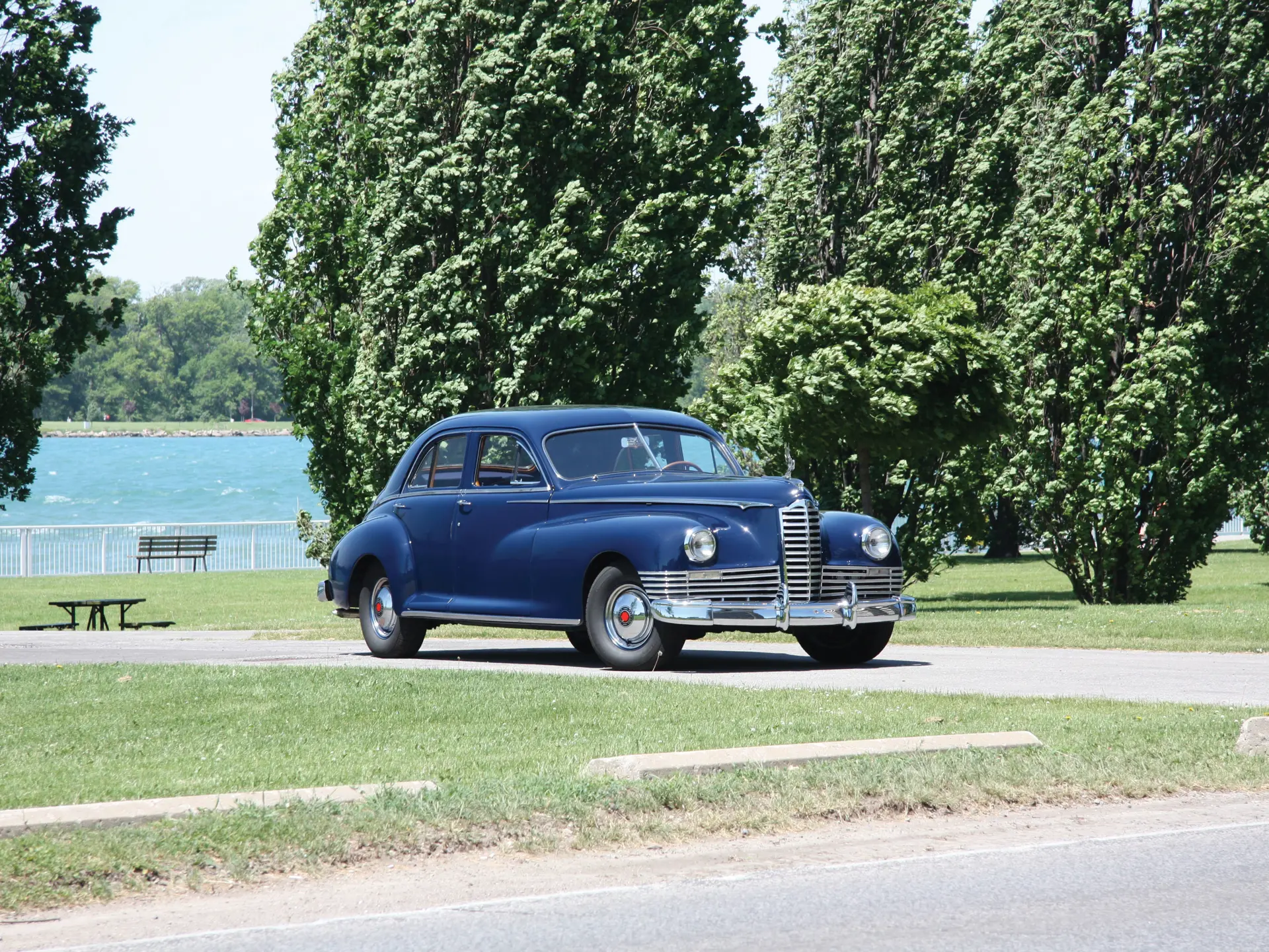 Brooklin 1:43 - 2 - Modelauto - Packard - De Luxe Eight & Super Eight