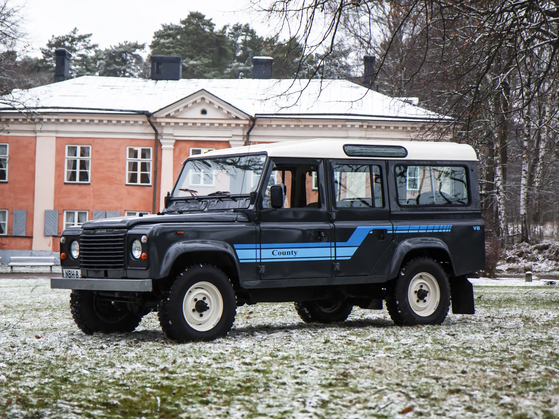 SALLDHMV8BA261145