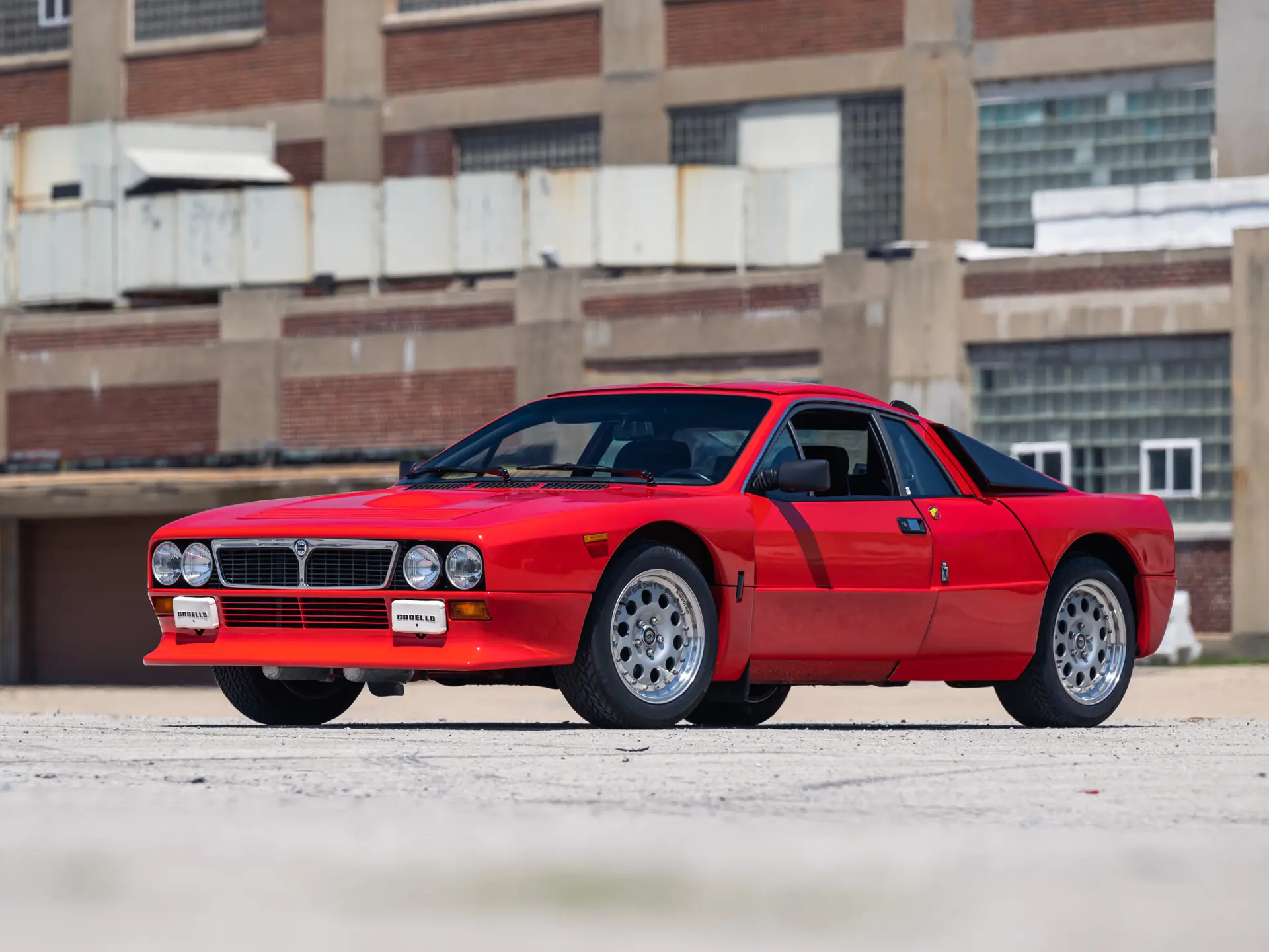 Tamiya Lancia 037 Rally - YouTube