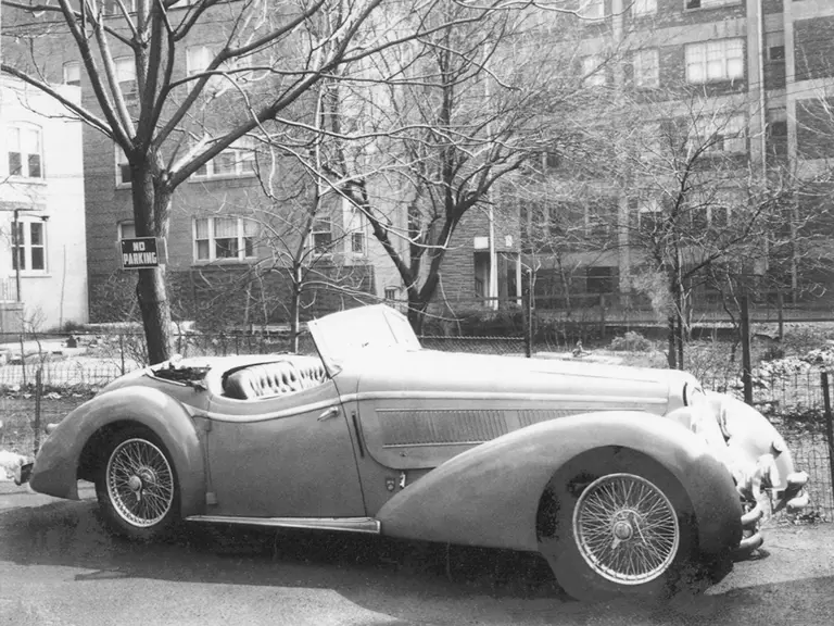 The Alfa Romeo is photographed somewhere in the Chicago area.