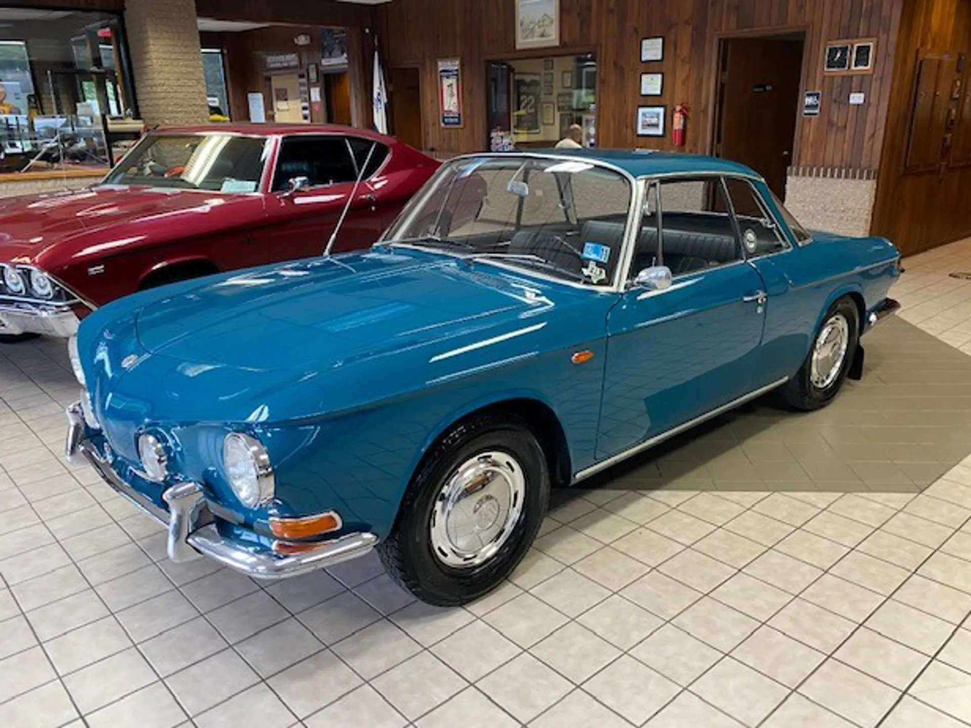 1962 Volkswagen Karmann-Ghia Type 34 | Auburn Fall 2020 | RM Sotheby's