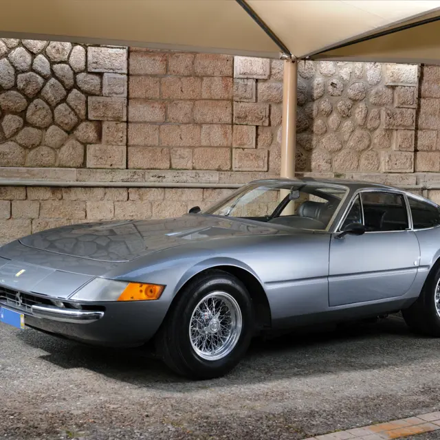 フェラーリ 365 GTB4 Competizione 1971 See What Makes This 1971 Ferrari 365 GTB/4 Historically