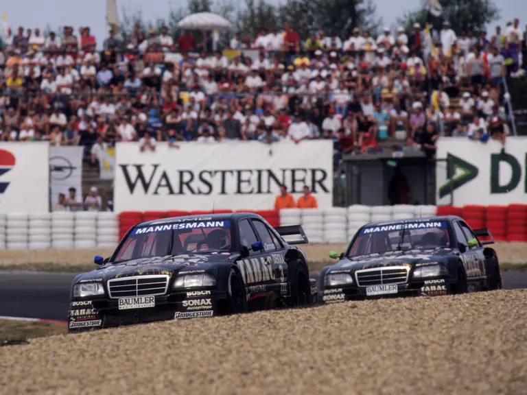 Jörg van Ommen drove the C-Klasse to 2nd place overall in the 1995 DTM Championship.