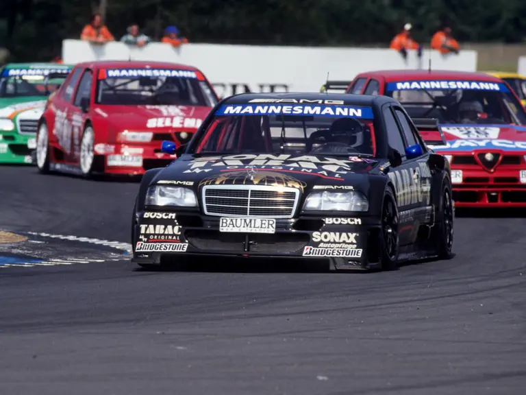 Jörg van Ommen drove the C-Klasse to 2nd place overall in the 1995 DTM Championship.