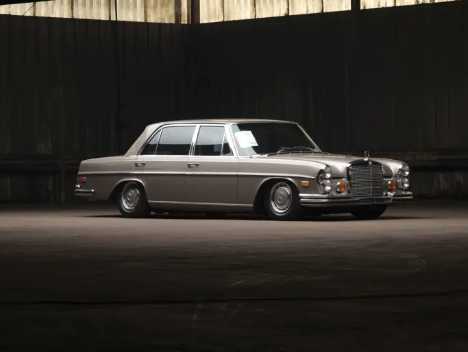 1972 Mercedes-Benz 300SEL 4.5: market value and price history