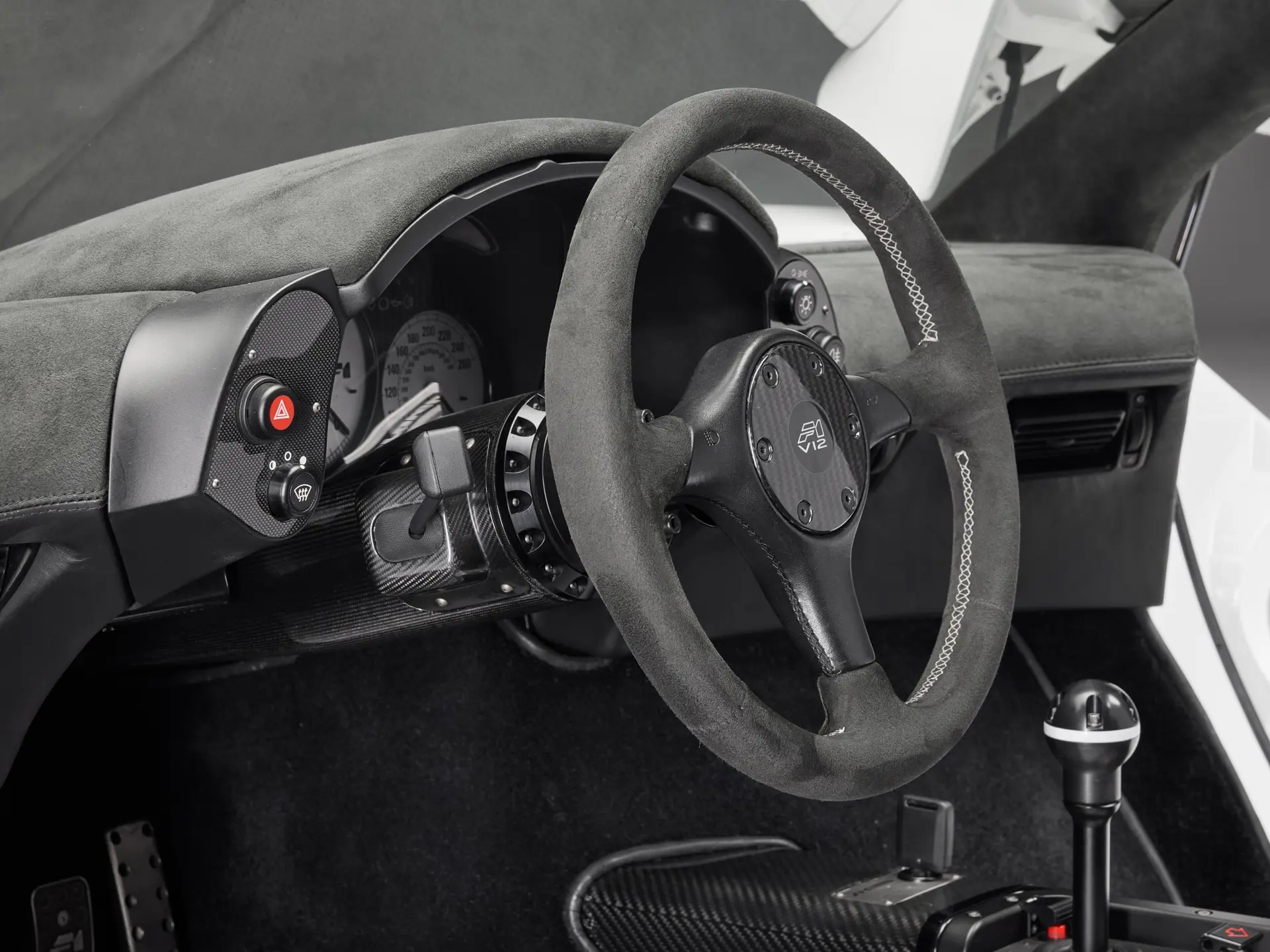 1994 McLaren F1 - imagen 10