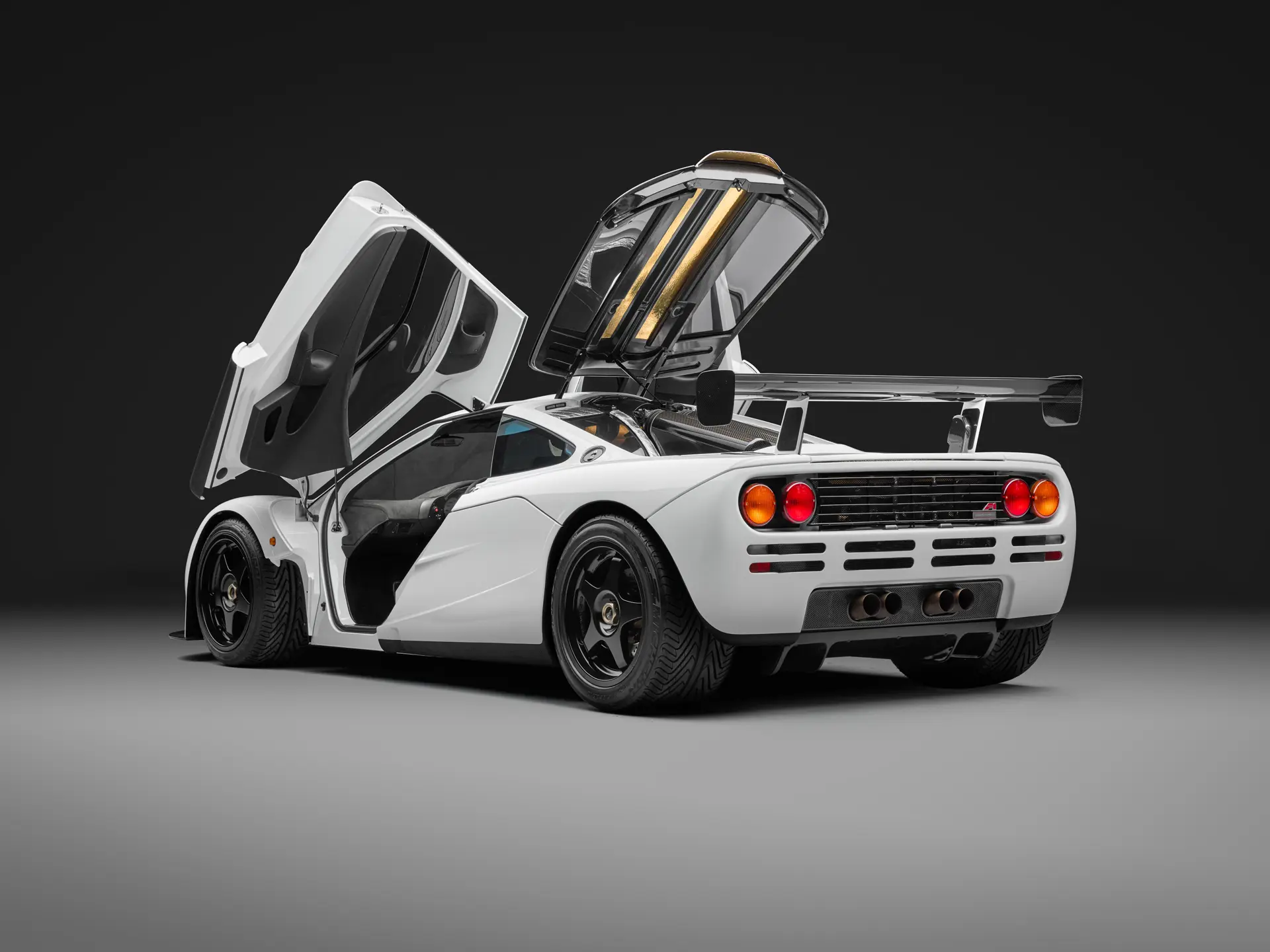 1994 McLaren F1 - imagen 11